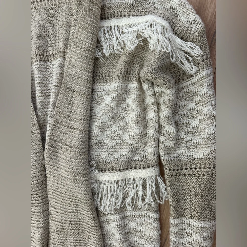 Natural Reflections Cozy Fringe Cardigan Sweater | Size L - Picture 2 of 4